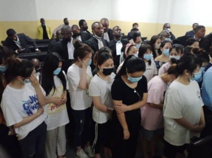 Des sujets chinois et coréens à la barre de Kinshasa-Gombe pour proxénétisme