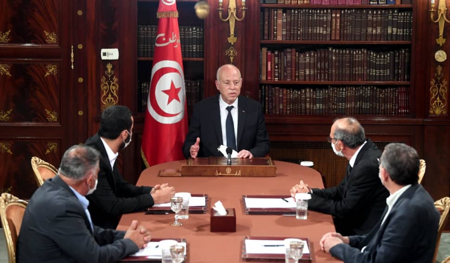 Tunisie : quand la démocratie trébuche