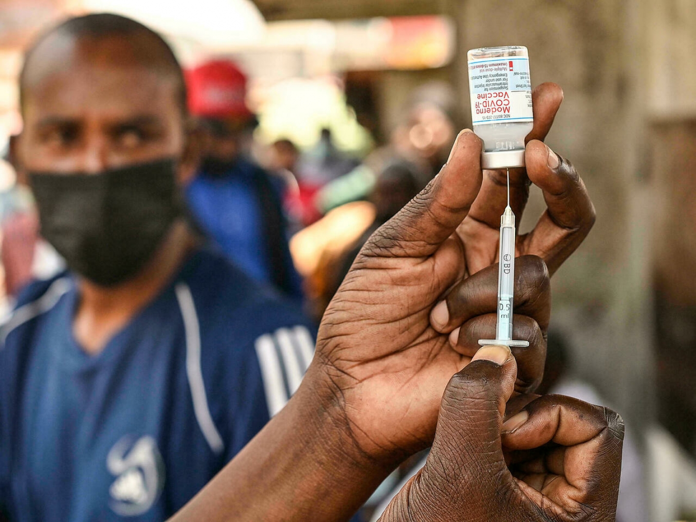 Kenya to demand covid-19  vaccination to access government services